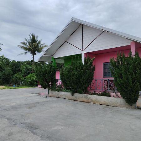 Chanakarn Guesthouse Sangkhla Buri Buitenkant foto